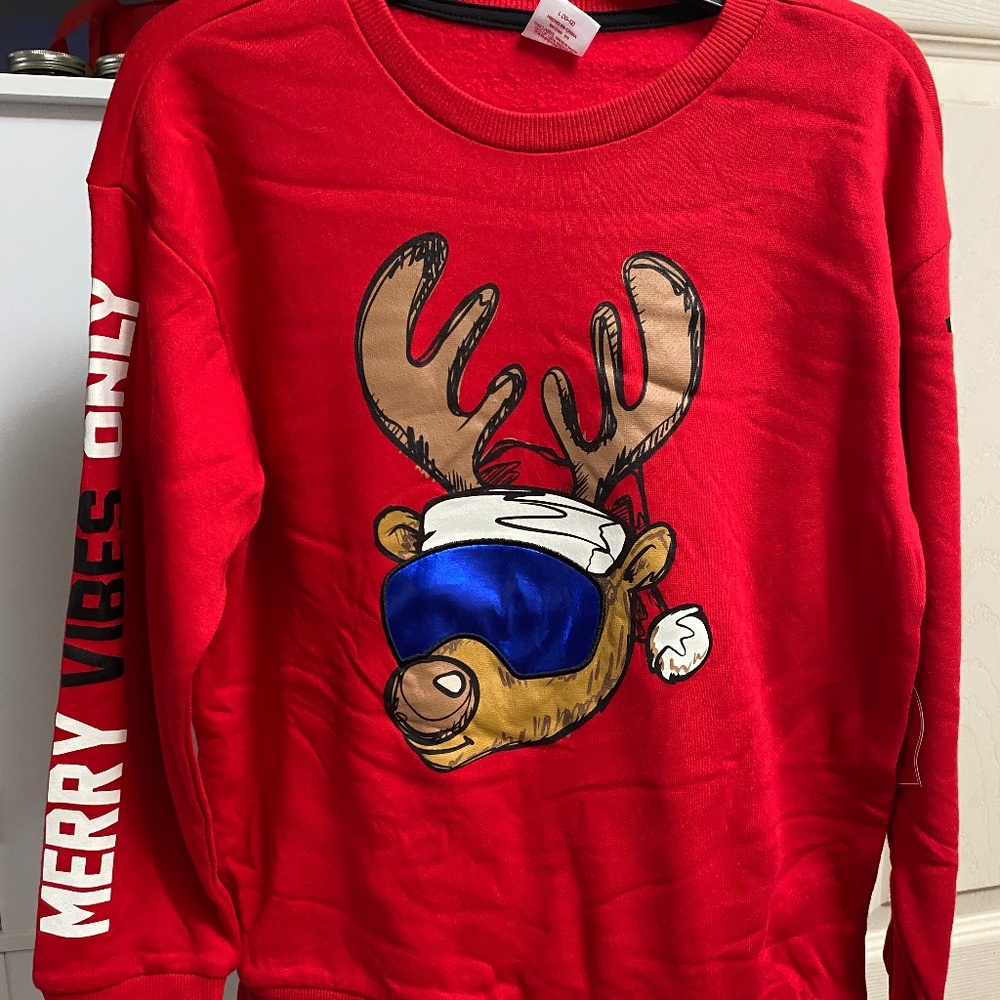 Holiday Time Kid's Merry Vibes Only Reindeer Graphic Christmas Sweatshirt Large